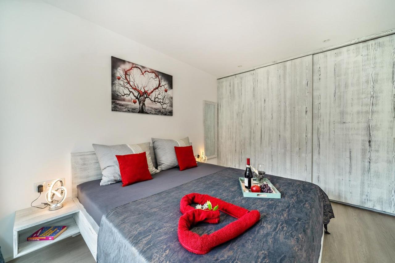 Apartment Il Cuore Rosso Naturns Zewnętrze zdjęcie